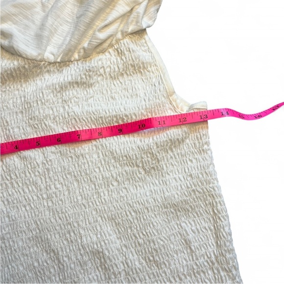 Royalty Off the shoulder smocked ruffle top white size medium - Picture 7 of 10